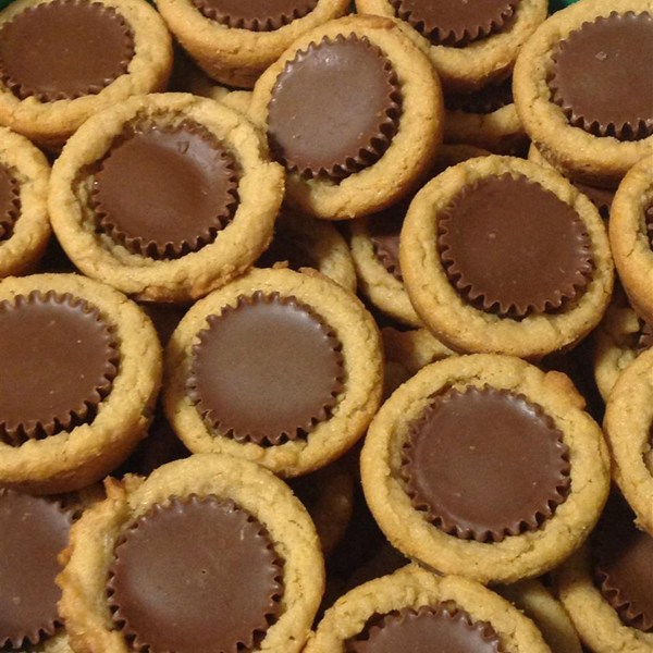 peanut-butter-cup-cookies